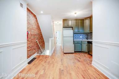 Main picture of 2226 N Sydenham St