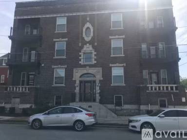 Main picture of 820 Hamilton Ave
