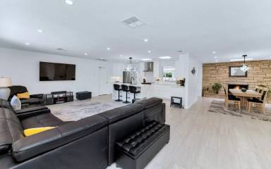 Main picture of 4406 N Dromedary Rd