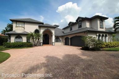 Main picture of 649 Bow Line Dr