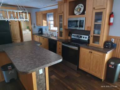 Main picture of 739 Price Rd