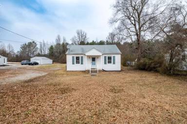 Main picture of 24812 River Rd