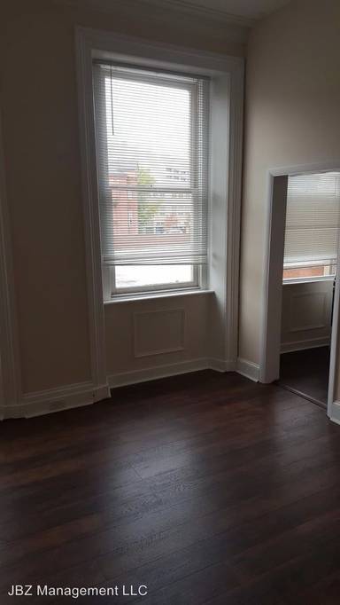 Main picture of 1015 Cathedral St