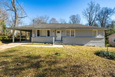 Main picture of 609 42nd Ave E