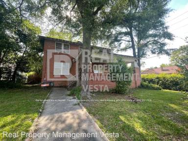 Main picture of 2677 Napier Ave