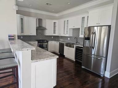 Main picture of 2721 Dreux Ave