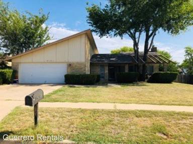 Main picture of 4501 Whitmire Dr