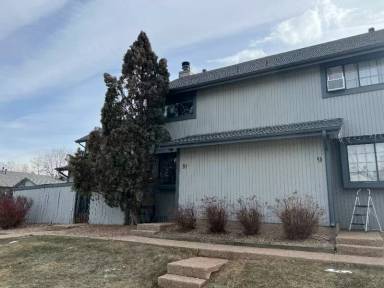 Main picture of 3025 W Stuart St