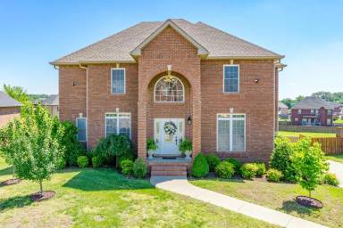 Main picture of 1533 Edgewater Ln