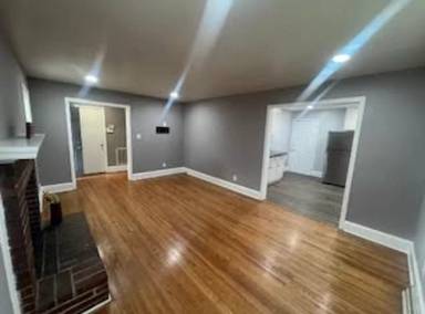 Main picture of 1536 Russell Ave