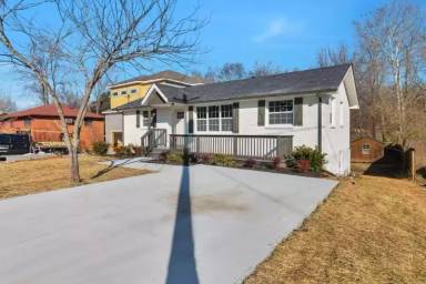 Main picture of 231 Margo Ln
