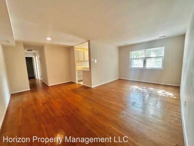 Main picture of 3918 Liberty Heights Ave