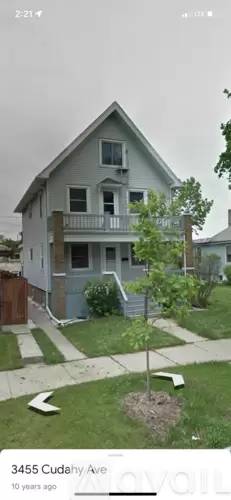 Main picture of 3449 E Cudahy Ave