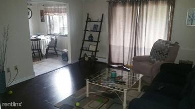 Main picture of 34 Cramer St