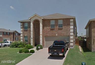 Main picture of 5901 Lost Pony Dr