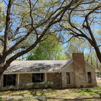Main picture of 1514 Edgewood Pl