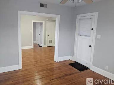 Main picture of 3706 Hereford St