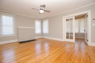 Main picture of 2250 Dellwood Ave