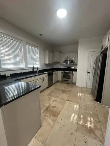 Main picture of 115 Stonewall - 3