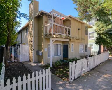 Main picture of 1712 S St