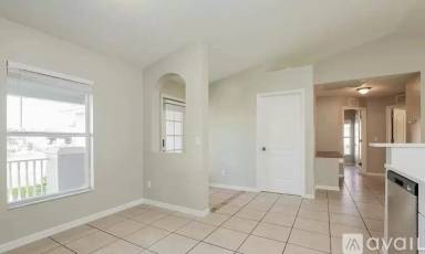 Main picture of 573 Lullingstone Dr SE
