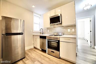 Main picture of 18 Wright Ave