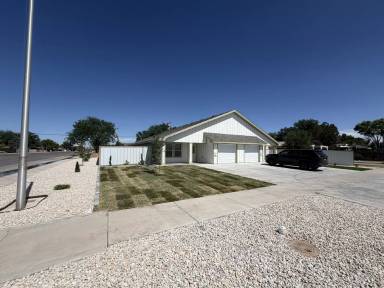 Main picture of 1701 South Washington Avenue - A