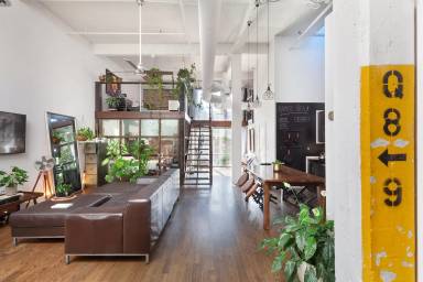 Main picture of Studioplex on Auburn