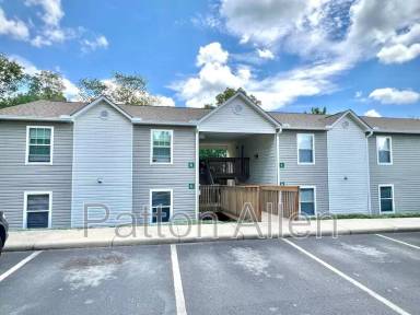Main picture of 25 Maybelle Ln