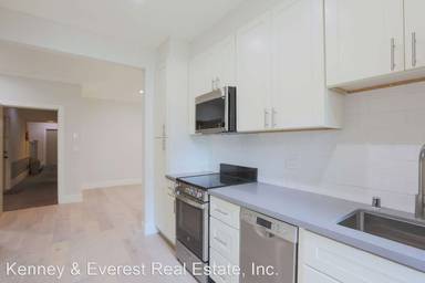 Main picture of 383 Grand Ave