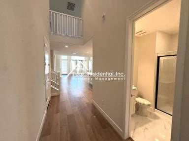 Main picture of 2794 Elderberry St