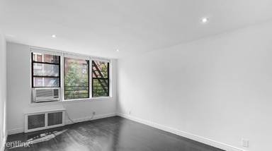Main picture of 119 East 83rd St