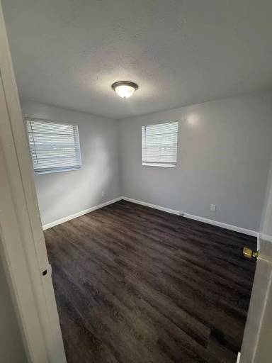 Main picture of 1653 Union St W