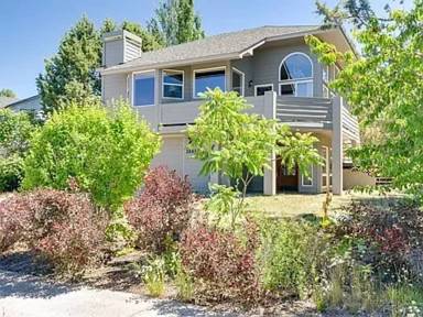 Main picture of 2842 NE Ocker Dr