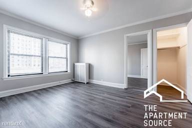 Main picture of 440 W Barry Ave