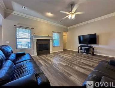 Main picture of 4570 Cory St