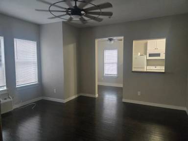 Main picture of 707 NW 4th Ave