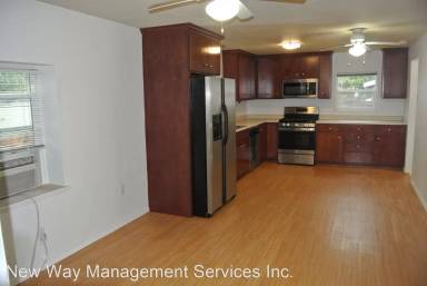 Main picture of 220 E Home St