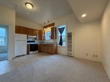 Main picture of 1814 A St