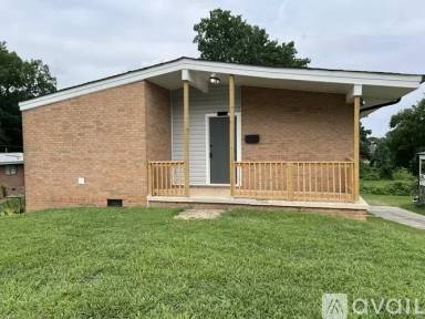 Main picture of 506 Saunders Pl