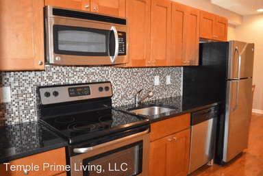 Main picture of 1824 N Willington St