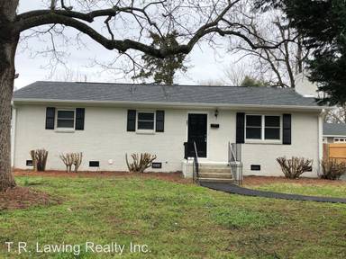 Main picture of 447 Briarwood Dr