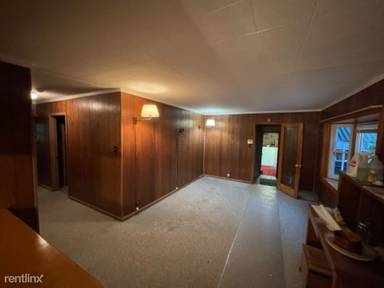 Main picture of 6520 Southeastern Ave