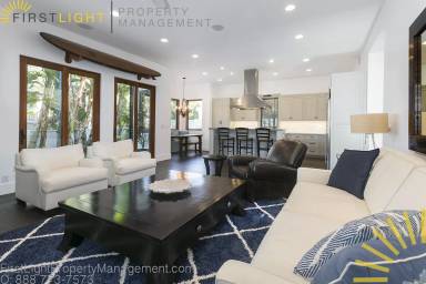 Main picture of 1904 Walnut Ave