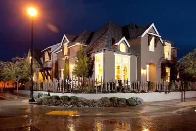 Main picture of 1101 Paris Dr