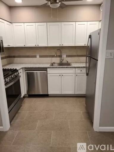 Main picture of 611 Roxborough Ave
