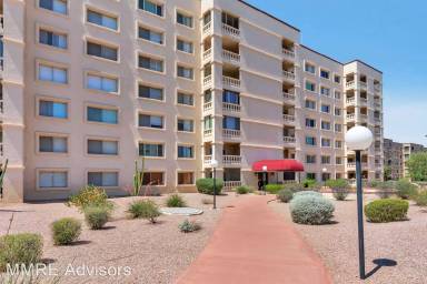 Main picture of 7830 E Camelback Rd