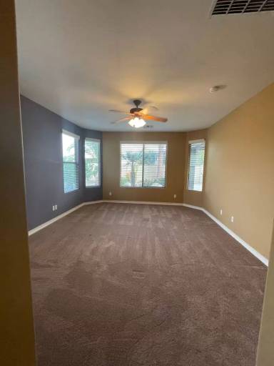 Main picture of 43450 W Sansom Dr