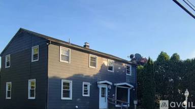 Main picture of 20 Kenyon Rd