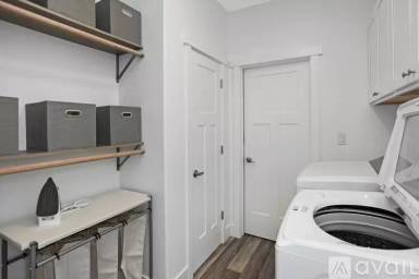 Main picture of 119 Hubbard Ave